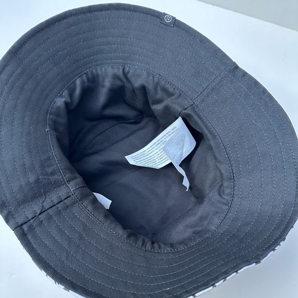 Gilly Hicks Bucket Hat Summer Smiley Face Logo Y2K Reversible OS Sun Hat - Picture 4 of 10